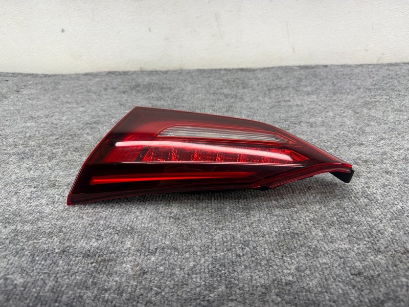 INFINITI Q50 2018-2024 OEM REAR RIGHT PASSENGER SIDE LED INNER TAILLIGHT LAMP
