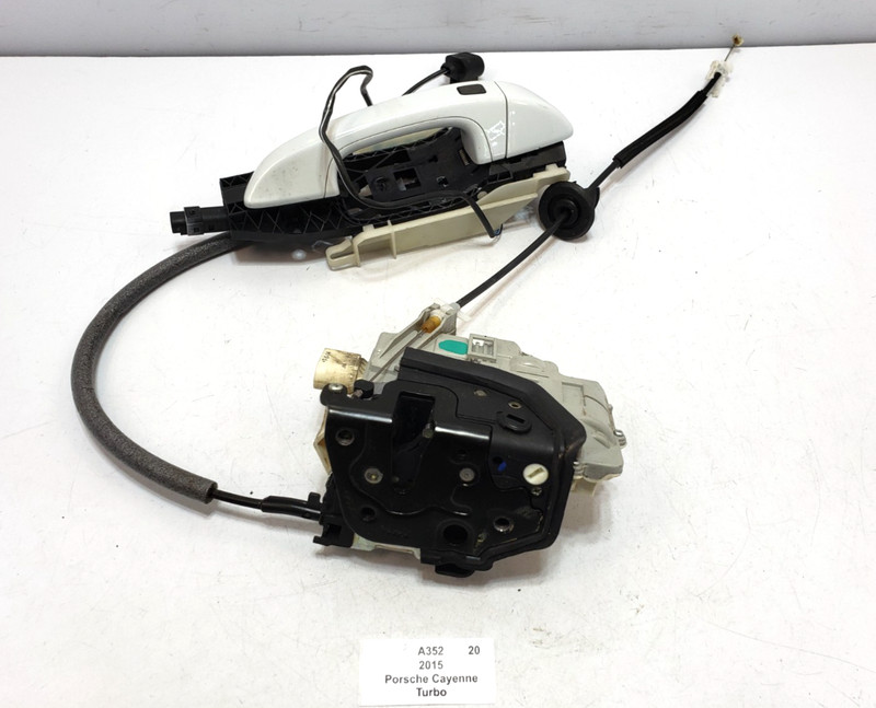 ✅ 11-18 OEM Porsche Cayenne 958 Rear Right Door Lock Latch Actuator W/ Handle*