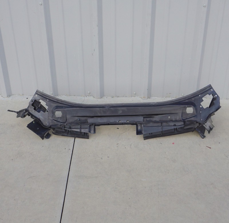 10-13 Mercedes W221 S63 AMG S400 S350 S550 Upper Radiator Core Support OEM