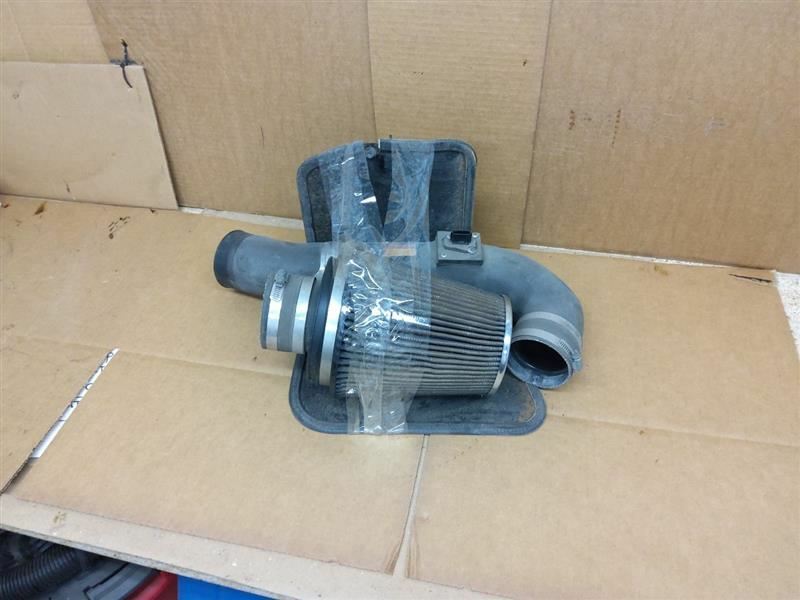 Air Cleaner Fits 04-06 INFINITI QX56 252820