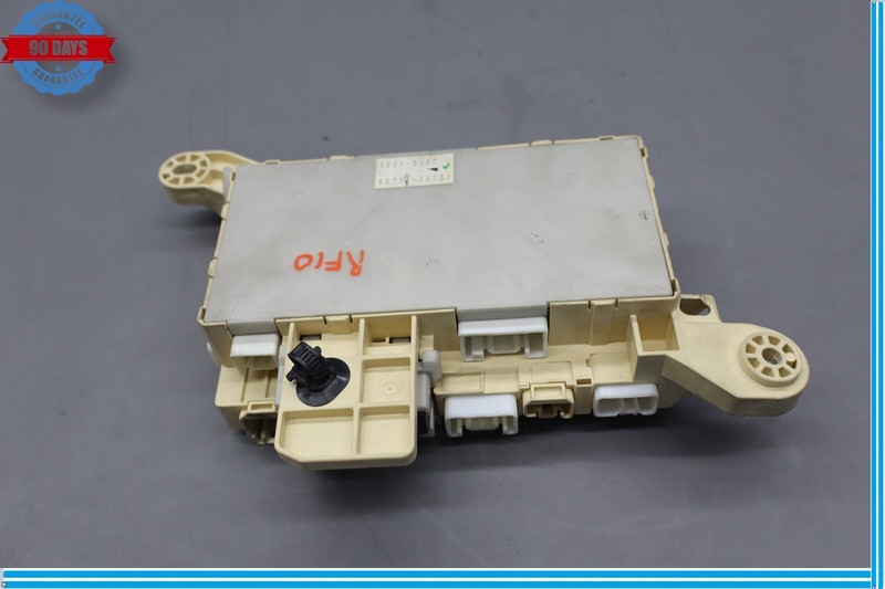 02-10 Lexus SC430 Right Passenger Dash Dashboard Fuse Junction Relay Box Oem