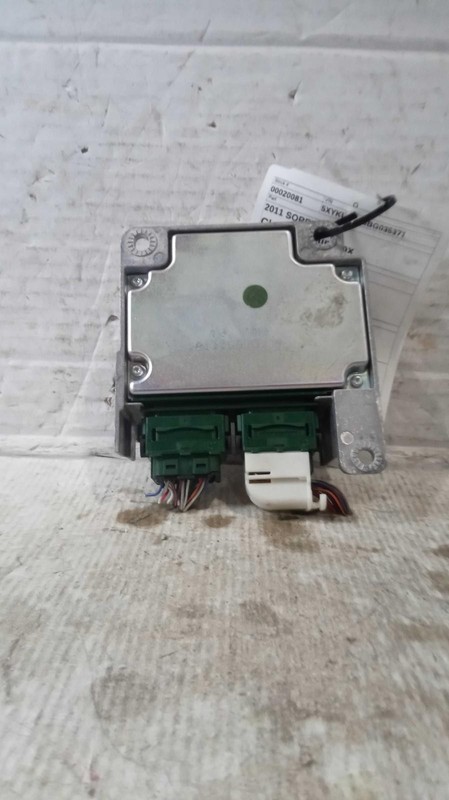 Used Air Bag Module fits: 2011 Kia Sorento Air Bag under center console Grade A