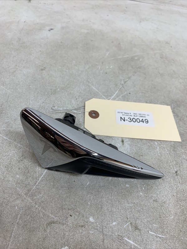⚡️16-20 TESLA Model S LH FENDER CAMERA With Trim 1125106-00-C 30049 B34