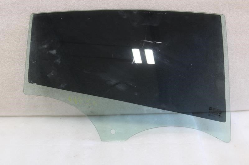 2016 CHEVROLET VOLT RIGHT PASSENGER SIDE REAR DOOR GLASS WINDOW 84516193
