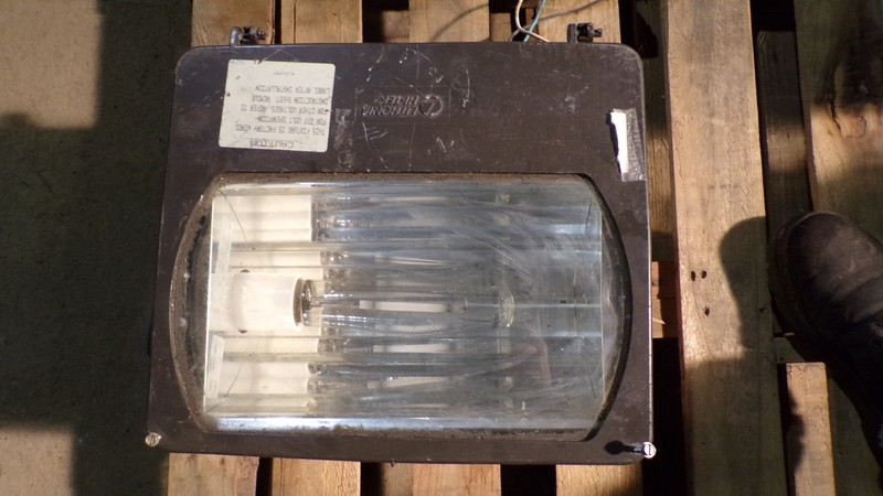 Lithonia A551957 TFL 250S RA2TB 250W Type S50 Light FIxture *FREE SHIPPING*