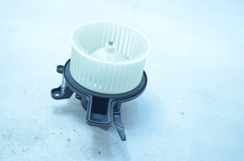 13-16 GMC ACADIA AC HEATER BLOWER MOTOR FAN OEM