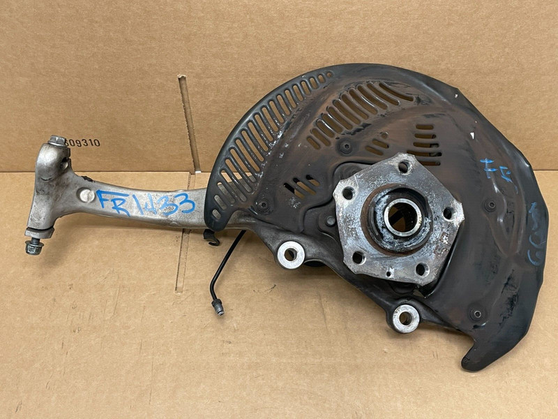 18 19 20 Audi S5 Coupe Front Right Passenger Spindle Knuckle Hub 1433 OEM