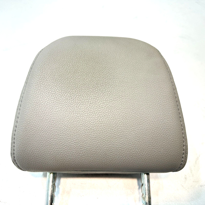 2016-2022 Honda Pilot Front Left or Right Side Seat Headrest Head RestOEM