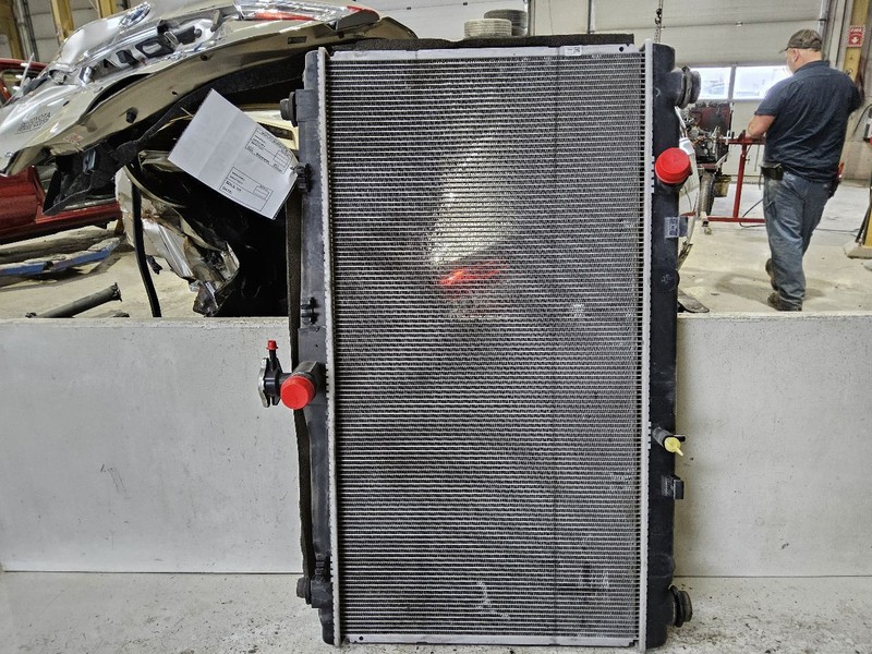 2013-2018 Toyota Avalon Radiator 2.5L Gasoline 2ARFXE Engine 4 Cylinder Hybrid