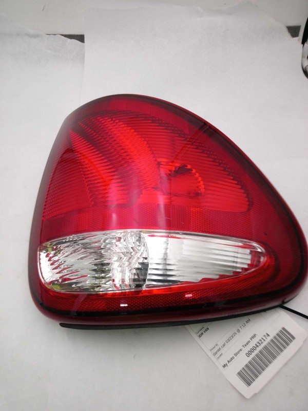 2003 Dodge Caravan Left Tail Light Assembly OEM 528306 - Used, 145K Miles