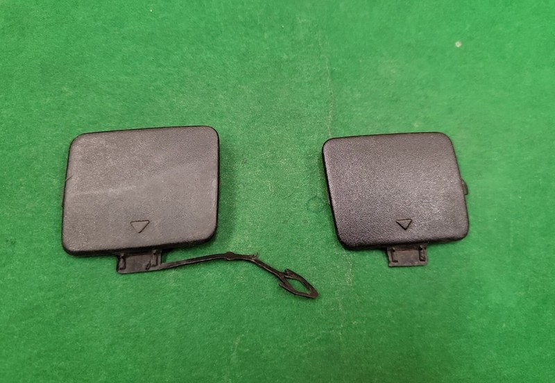 2007 - 2010 BMW X5 E70 REAR BUMPER TOW HOOK COVER CAP RH & LH 5112158447 OEM