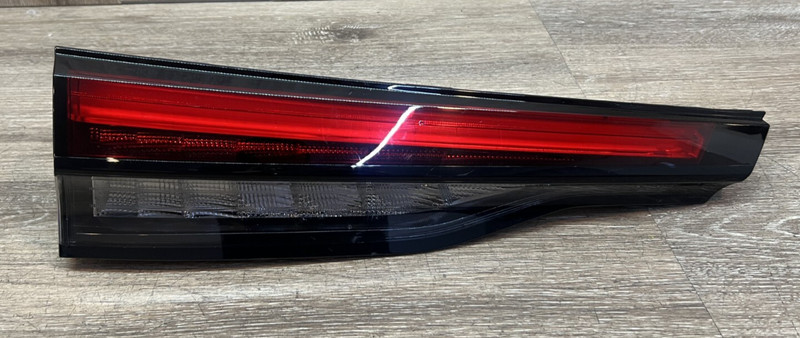 2022-2024 INFINITI QX60 LEFT INNER TAILLIGHT FULL LED OEM