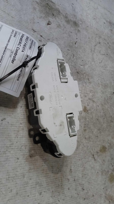 Used A/C Selector Switch fits: 2017 Ford Fiesta AC automatic temperature control