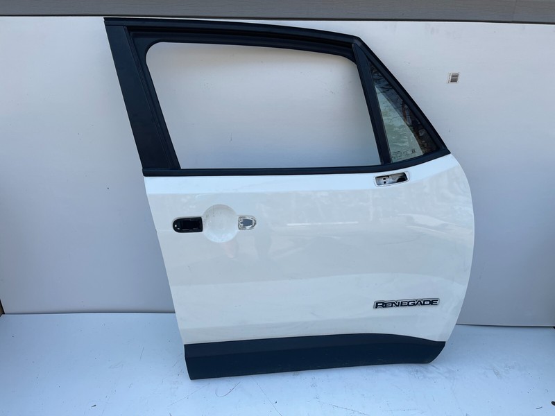 2015-2023 JEEP RENEGADE RIGHT SIDE FRONT DOOR SHELL OEM