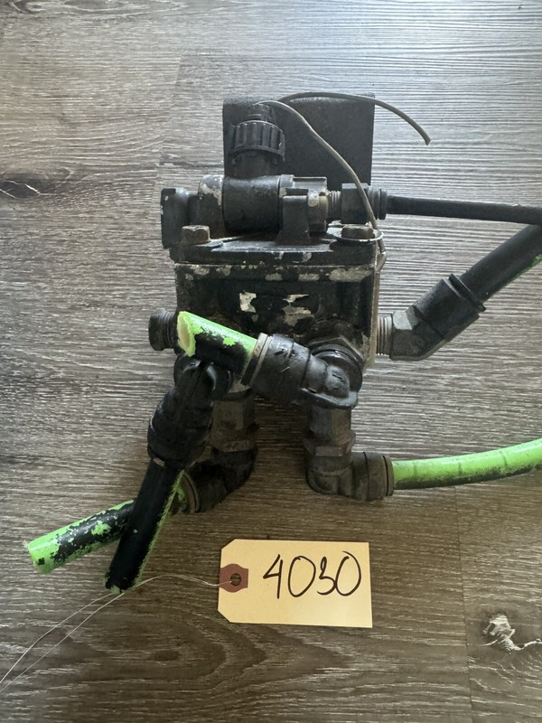 BendixBrake Valve Assembly- P/N: D591-309