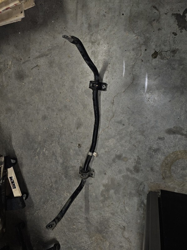 2011-2014 Ford Mustang GT S197 Front Sway Bar Stabilizer Suspension