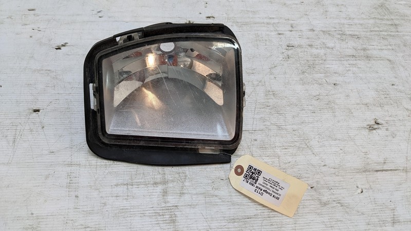 Front Right Fog Light Lamp Halogen 2016 Dodge RAM 1500 68104820AD 2013 - 2018