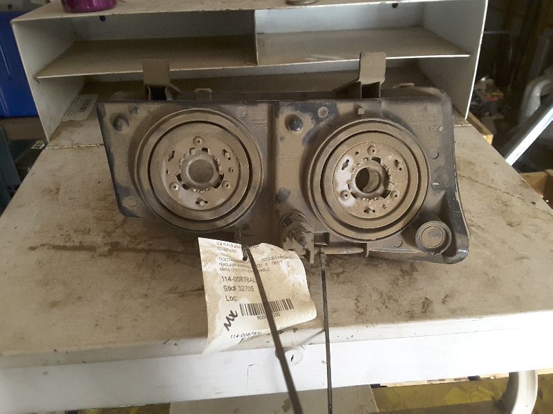 03 04 SILVERADO 1500 L. HEADLIGHT 95300