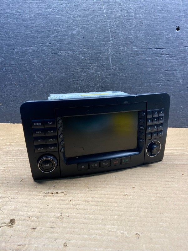 2006 2007 2008 Mercedes ML350 GL450 Radio Navigation Screen Display ae4551 DG