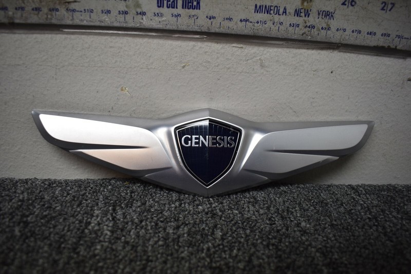 2009-2014 HYUNDAI GENESIS EMBLEM FACTORY OEM