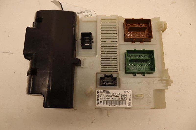 2014-2018 VOLVO S60 T5 DYNAMIC BCM BODY COMPUTER CONTROL MODULE UNIT OEM