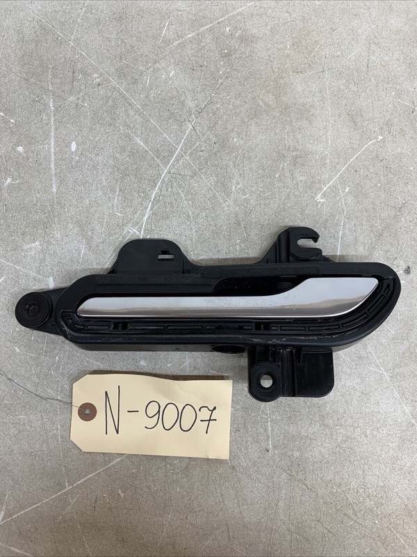 2017-2020 Tesla Model 3 Front Left Driver Exterior Door Handle 9007 OEM B41