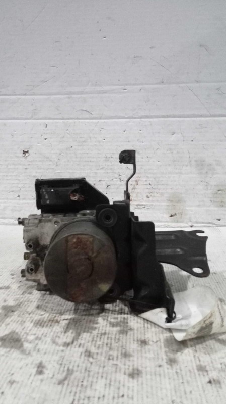 2014 Nissan Pathfinder ABS Pump & Motor Assembly OEM 476603KA1A, 476603KA1B