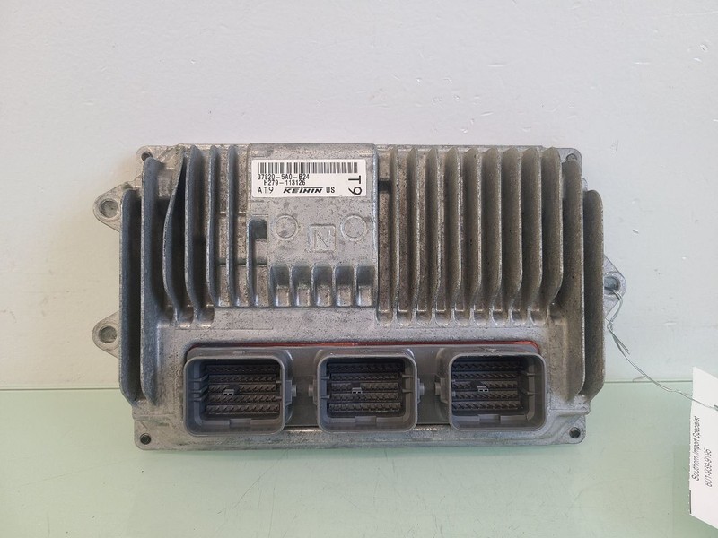 Engine ECM Electronic Module Engine Control LX Fits 16-17 ACCORD 581953
