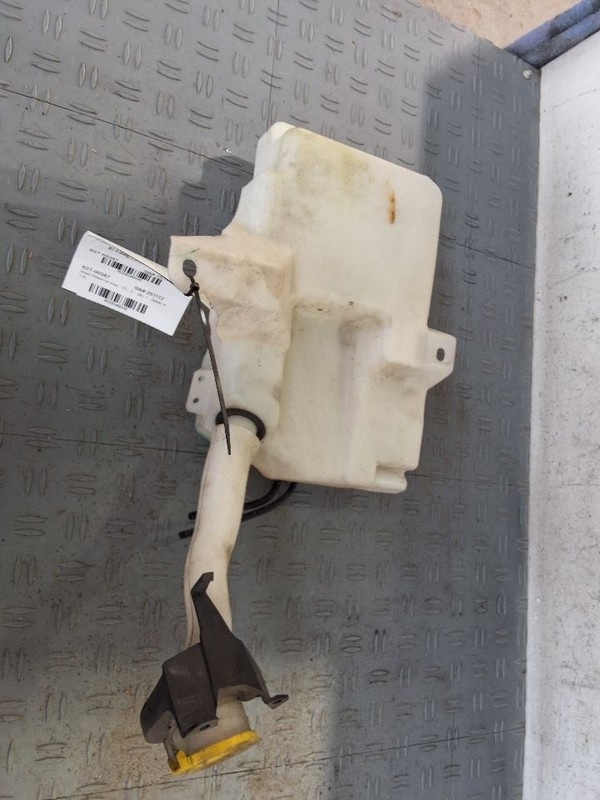 Wash Reservoir Fits 15-19 ESCAPE 3546848