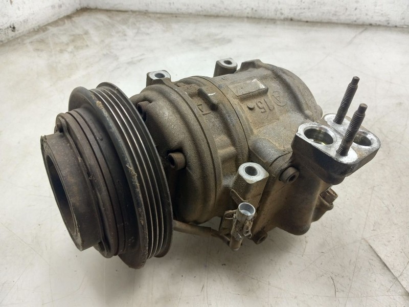 01-04 TOYOTA TACOMA SR5 3.4L AC COMPRESSOR