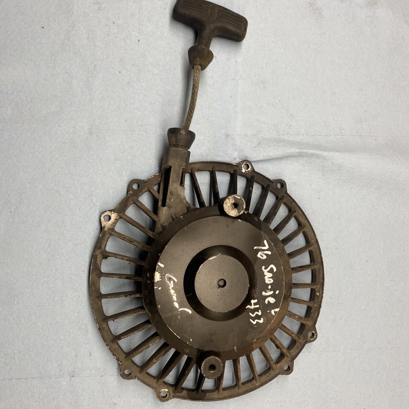 1976 - 1977 Sno-jet SST 440 Vintage Snowmobile Yamaha 433 Starter Recoil Good