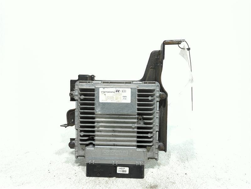 2011 Hyundai Sonata Engine Control Module ECM OEM 391112G665 Silver 120K