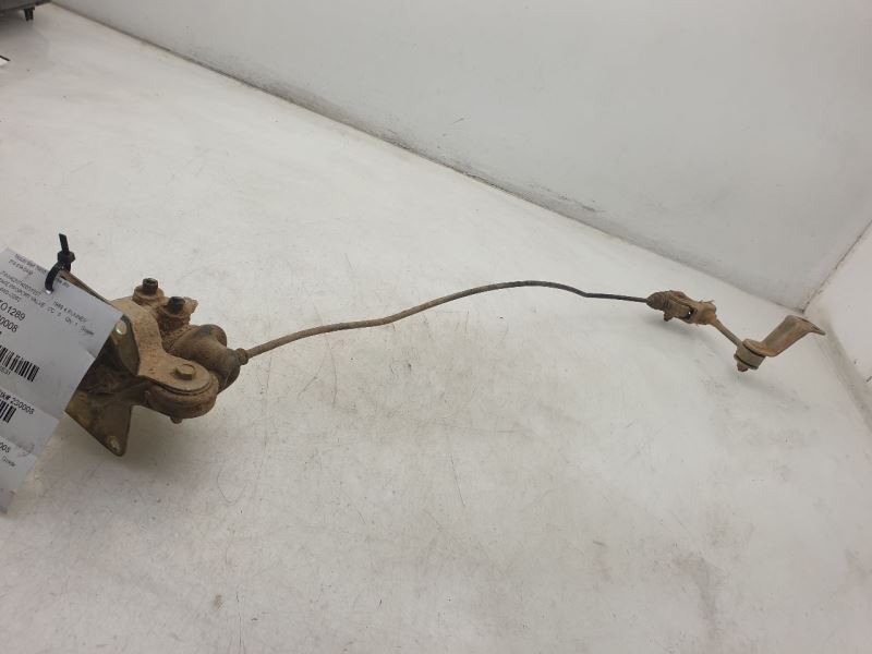 1989 TOYOTA 4RUNNER SR5 3.0L 4WD MT BRAKE PROPORTIONING VALVE