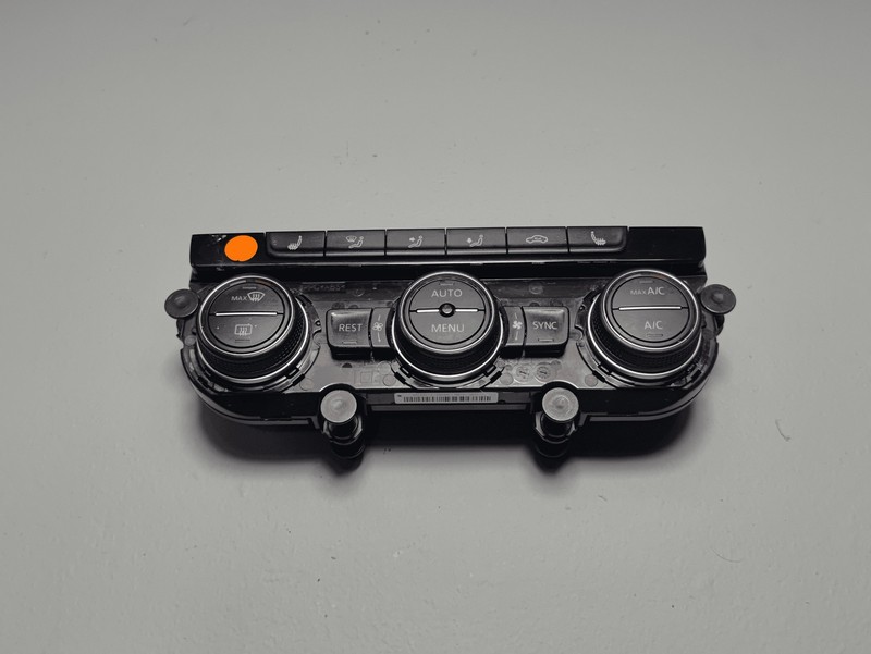 2020-2023 Volkswagen Atlas Climate Control Control Unit OEM