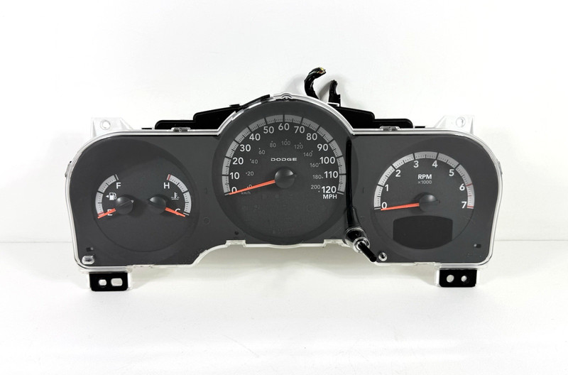 2011 Dodge Nitro Instrument Cluster Speedometer Dash Gauge Panel 173,176 Miles