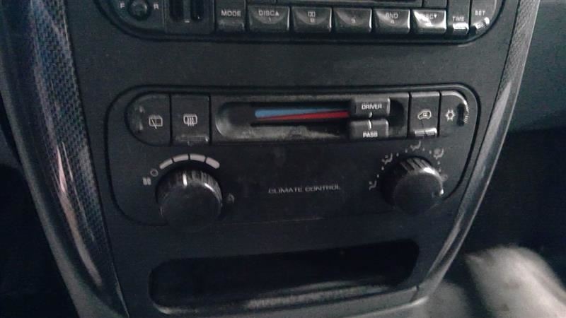Temperature Control AC Front Dash Manual Control Fits 04-07 CARAVAN 2956492