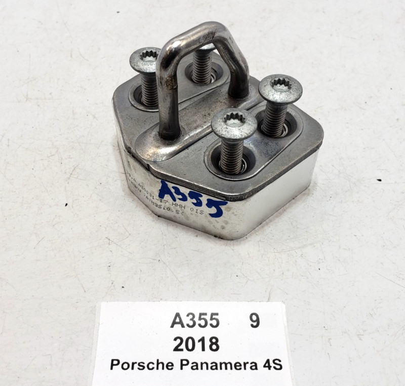 ✅ 17-23 OEM Porsche Panamera 4S 971 Rear Trunk Lock Latch Stopper Striker