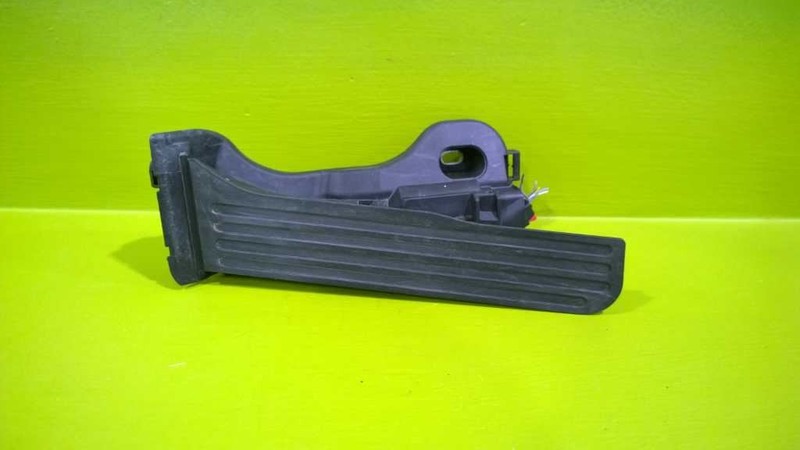 11 12 13 14 15 16 17 18 PASSAT ACCELERATOR PEDAL OEM 3172-27