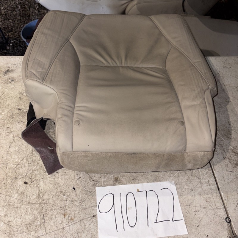 2006-2008 LEXUS RX350RX400H REAR RIGHT SIDE UPPER SEAT CUSHION