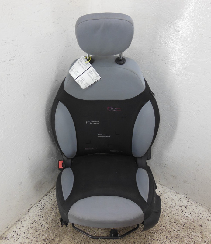 2014-2017 Fiat 500L Pop Front Seat Driver Left LH Manual OEM Cloth