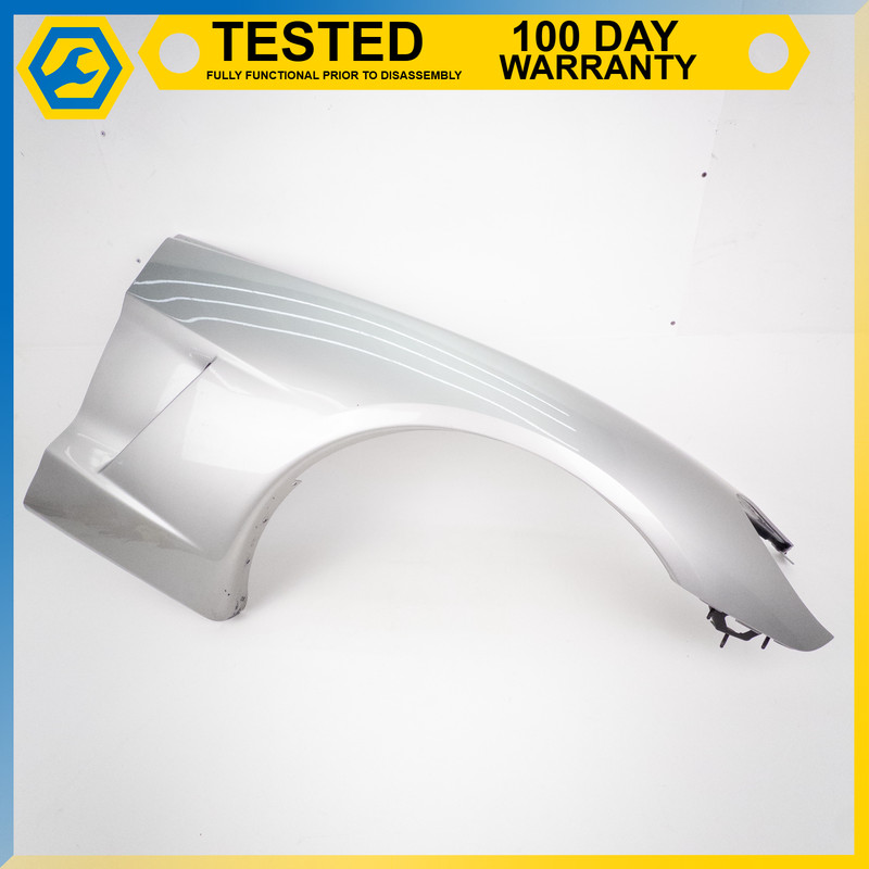 05-13 CHEVROLET CORVETTE C6 FRONT RIGHT PASSENGER SIDE FENDER SILVER OEM