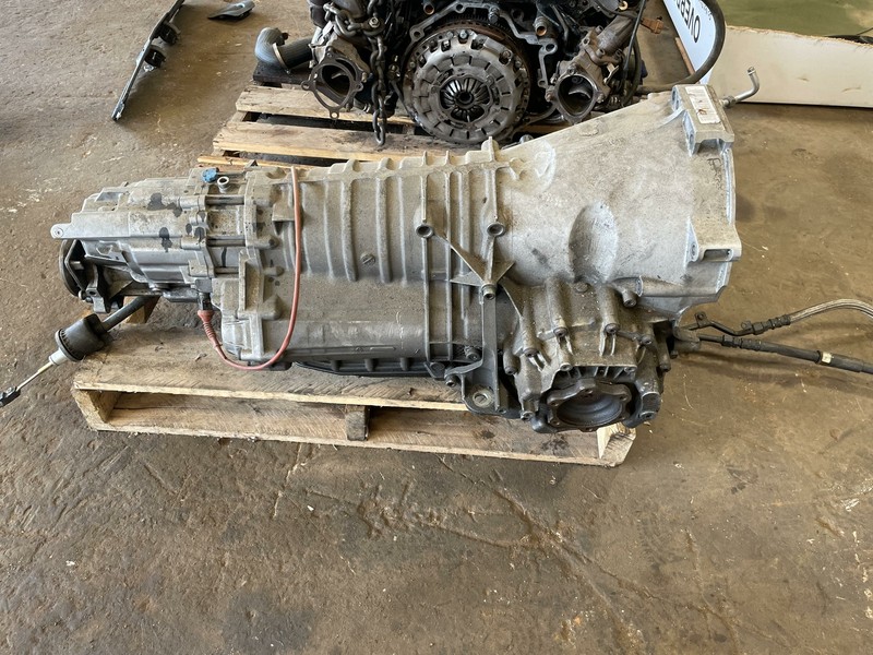 2003 2004 AUDI RS6 AUTOMATIC TRANSMISSION AUTO A/T ASSEMBLY ***CORE***