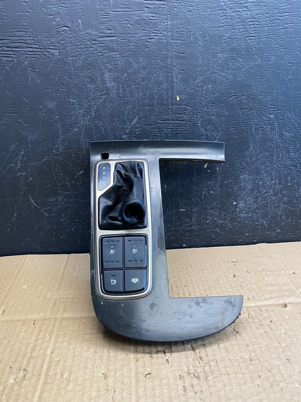 2012 to 2017 Hyundai Azera Center Console Shifter Bezel Trim OEM ab3148 DG