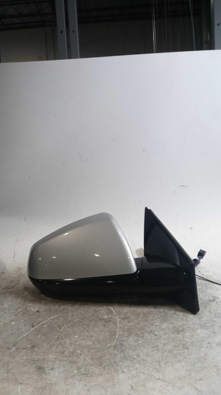 2011 Cadillac SRX Right Door Mirror Assembly Silver OEM 204723 155k Miles
