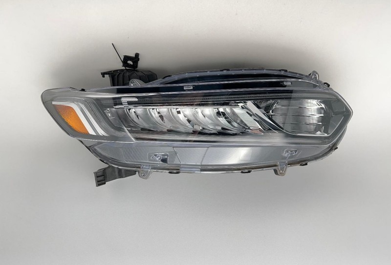 2018-2022 HONDA ACCORD RIGHT HEADLIGHT TAB BROKEN 1.5L TURBO AT FWD 40K LX 59393