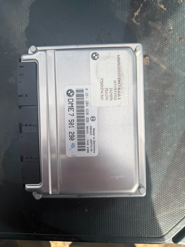 99-01 BMW 740I 540 X5 OEM ENGINE COMPUTER ECU PCM 7501290