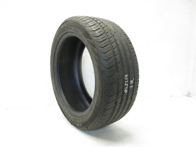 7/32 ONE 1 USED TIRE JK TYRE UX1 225/50R17 225 50 17 93V 101723B