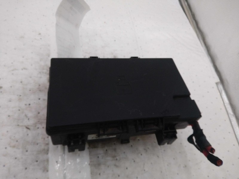 2015 Jeep Grand Cherokee Fuse Box OEM 68242800AC Black 149k Miles