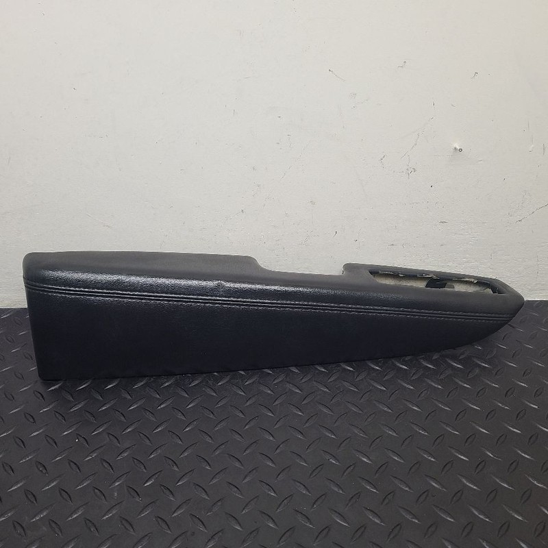 12-13 Dodge Durango Front Left Driver Door Panel Armrest Black OEM 1VZ451X9AA
