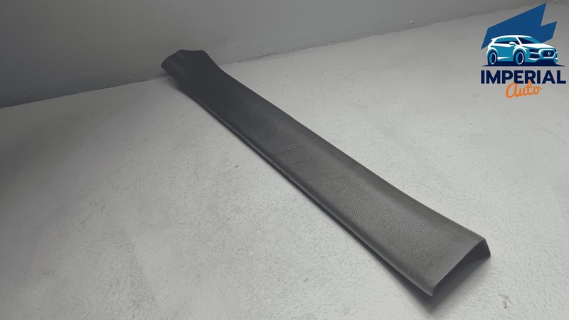 2019-2025 TOYOTA RAV4 FRONT RIGHT PASSENGER SIDE DOOR STEP SILL TRIM PLATE OEM